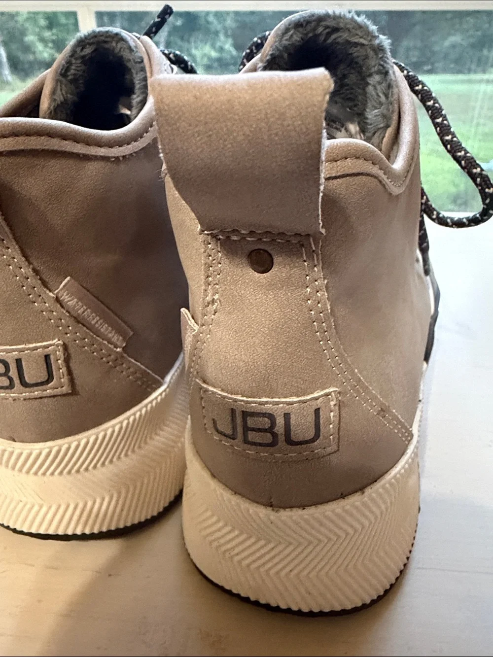 JBU Women’s Water Resistant Duck Boots Tan Black Size 7